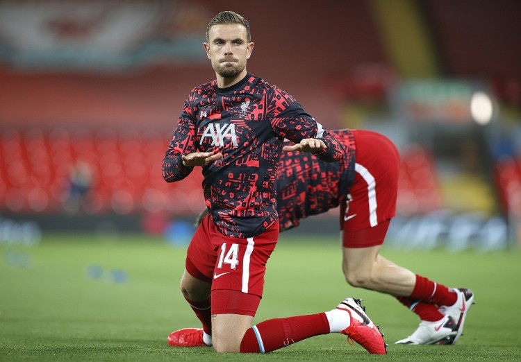 南京男篮大胜吉林男篮巩固排位