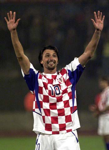 尤文图斯大胜艾因 取得开门红 [足球世俱杯]