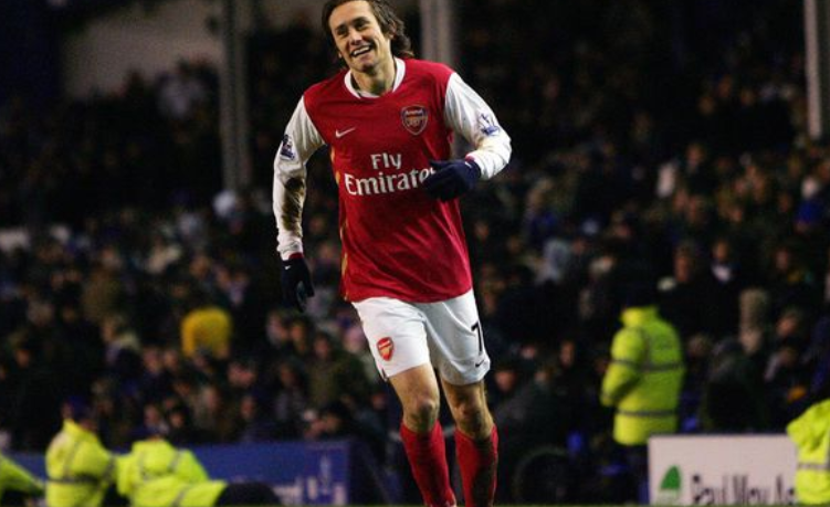 致敬时间里前行的你，魔域口袋版十周年大师怀表联动