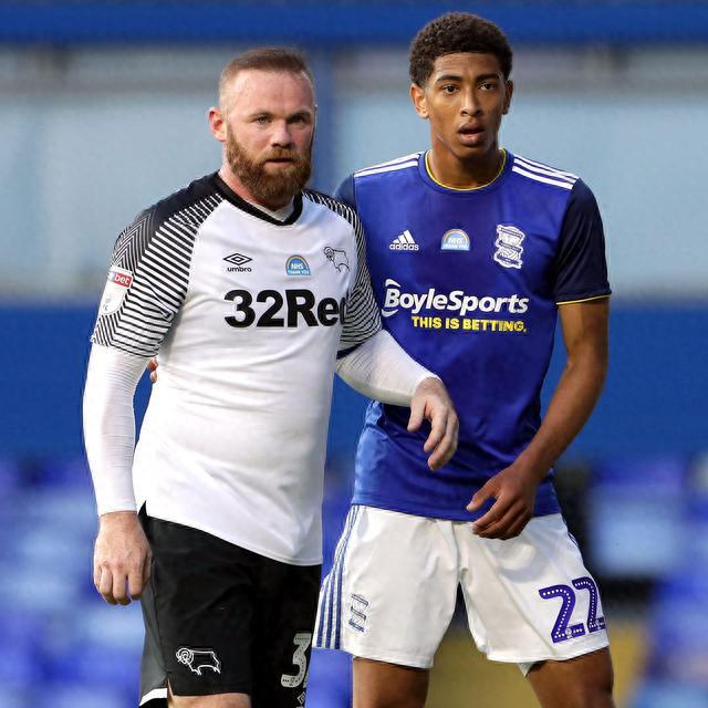 满足需求！幻塔海洋跑酷开发完毕，玩家注意力却在拟态上？