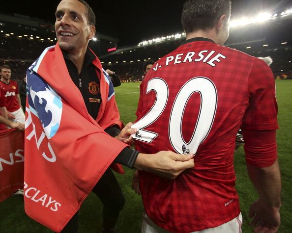 揭秘逃生游戏中的花式艾草桃子灯：玩家必备知识